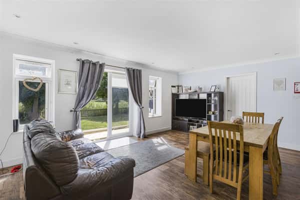 Stapleford Village, Hertford - Image 3