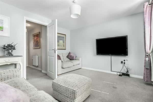 Stoney Fields, Watton At Stone - Image 11