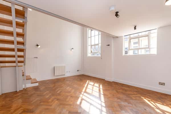 Manor Gardens, Islington - Image 4