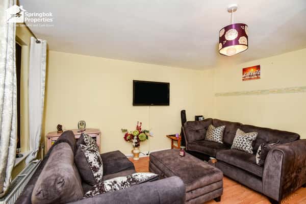 Premier Way, Sittingbourne - Image 3