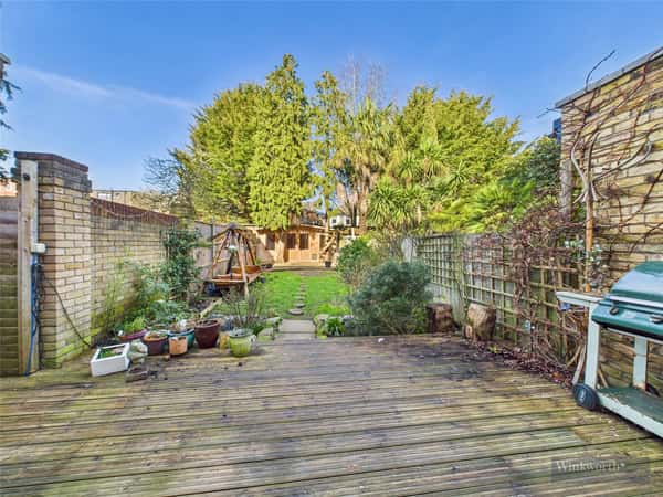 Thornhill Road, Surbiton - Image 9