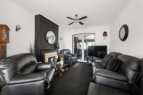 Norwood Park Road, Knight's Hill - Image 5