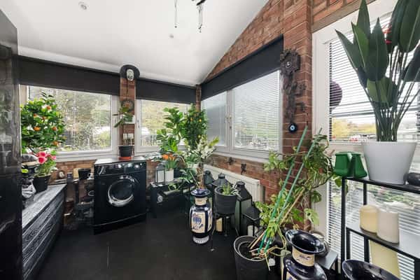 Norwood Park Road, Knight's Hill - Image 12