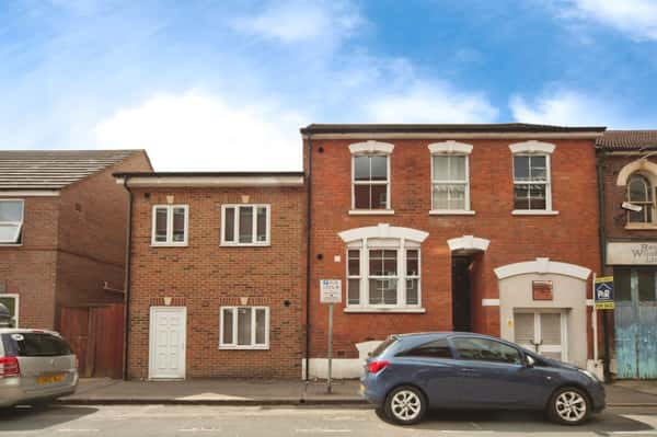 Collingdon Street, Luton - Image 12