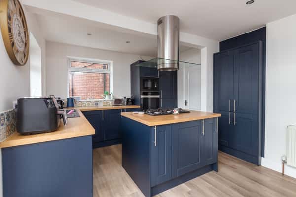 Kenwick Drive, Manchester - Image 7