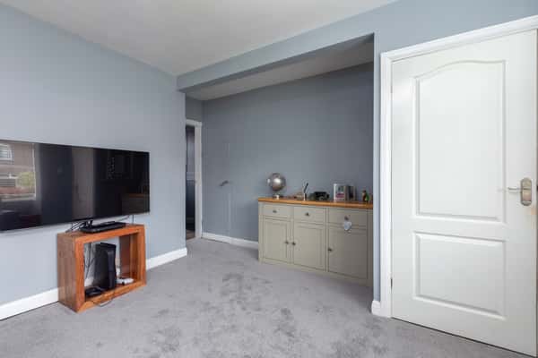 Kenwick Drive, Manchester - Image 8