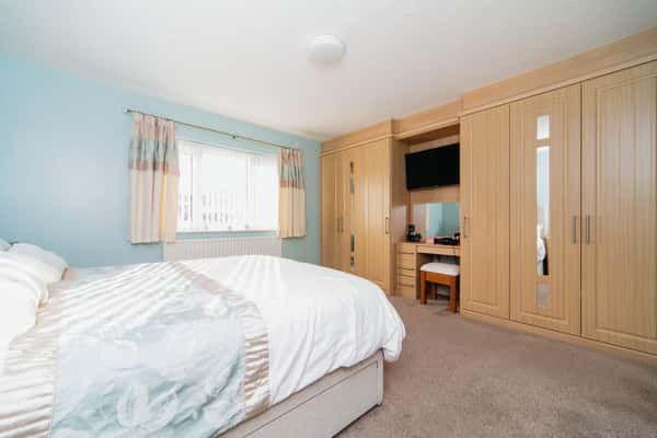 Wilfred Owen Drive, Birkenhead - Image 12