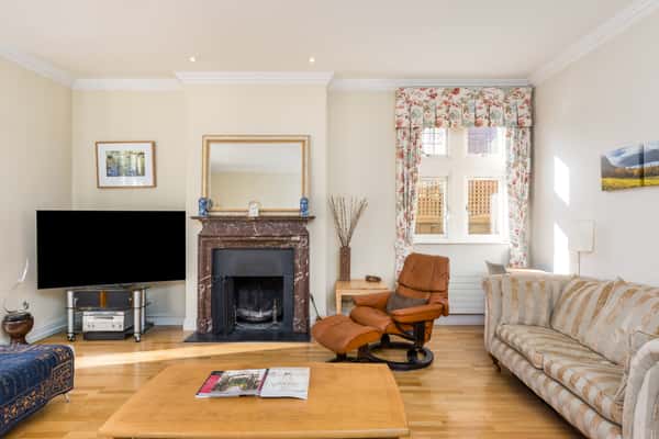 Arthur Road, Wimbledon - Image 7