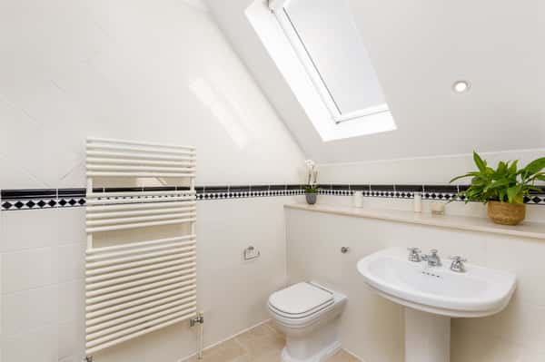 Arthur Road, Wimbledon - Image 15