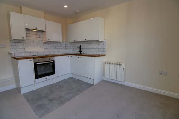 Bartholomew Street, Newbury - Image 1