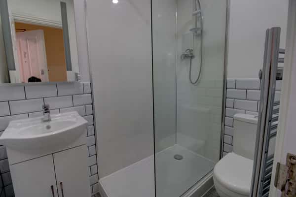 Bartholomew Street, Newbury - Image 4