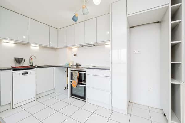 Flint Close, Forest Gate - Image 4