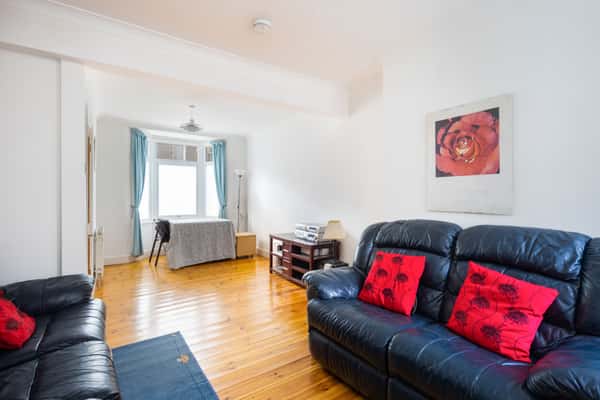 Glenavon Road, Newham - Image 2