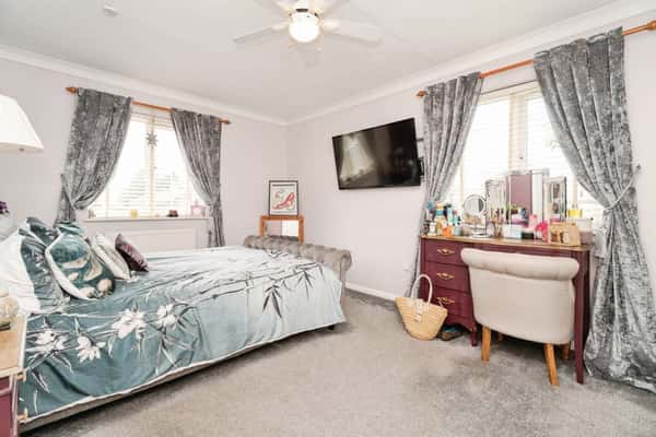 Copper Beech Close, Fakenham - Image 12