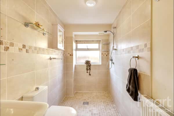 Cromer Road, Norwich - Image 8