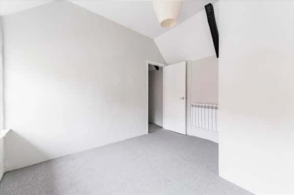 Friday Market Place, Walsingham - Image 7