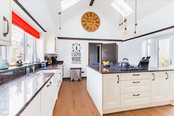 New Road, Great Yarmouth - Image 2