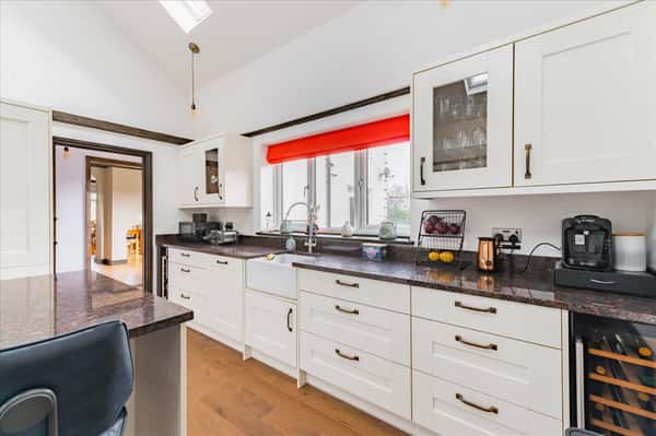 New Road, Great Yarmouth - Image 11