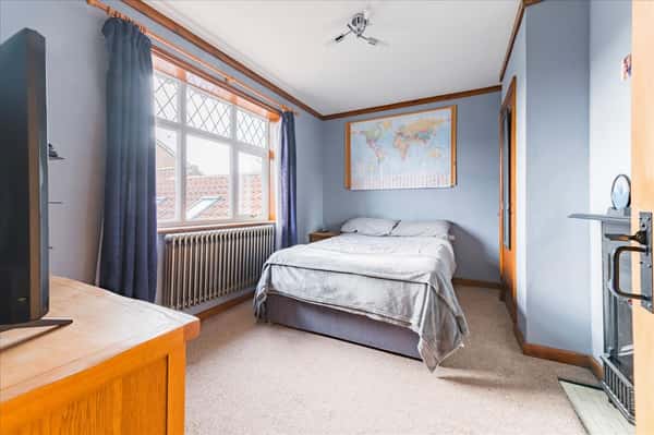 New Road, Great Yarmouth - Image 17