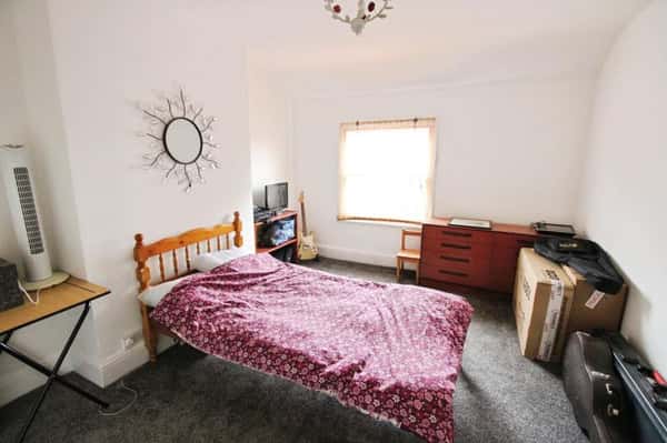 Harcourt Street, Newark - Image 15