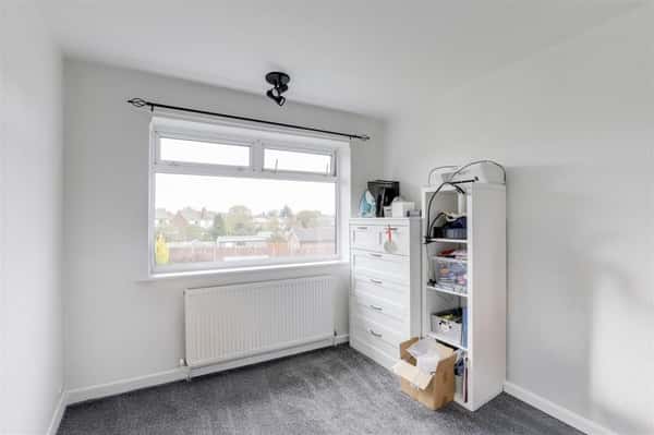 Shortwood Avenue, Hucknall - Image 10