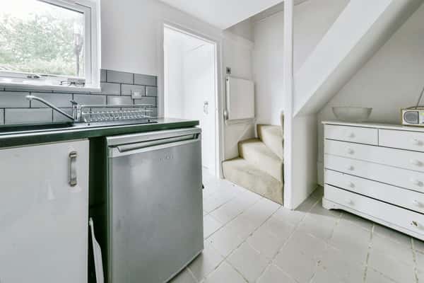 West Lane, Hitchin - Image 18