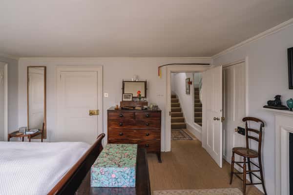 Kew Green, Kew - Image 14