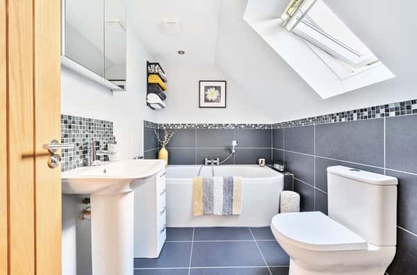 Glastonbury Road, West Pennard - Image 8