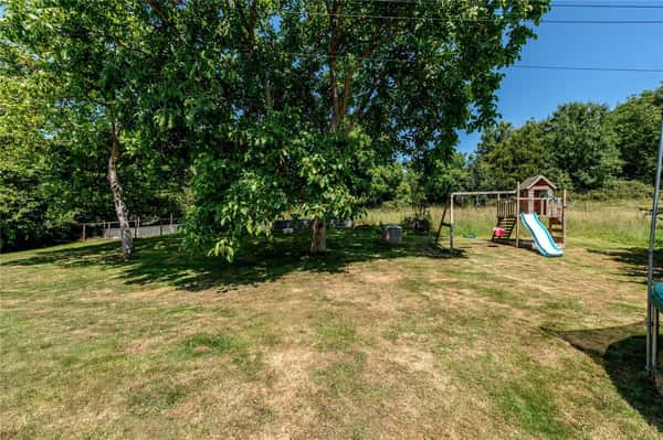 Gotton, Taunton - Image 14