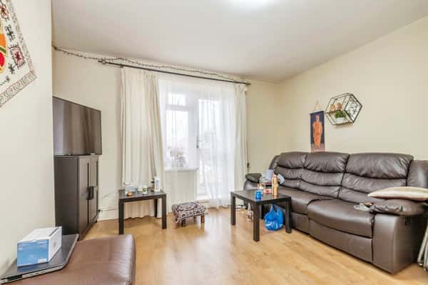 Otley Way, Watford - Image 3