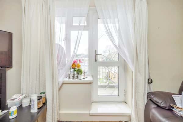 Otley Way, Watford - Image 9