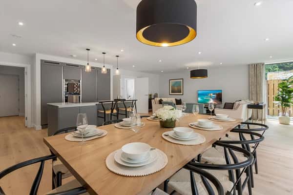 Palace Gardens, Torquay - Image 2