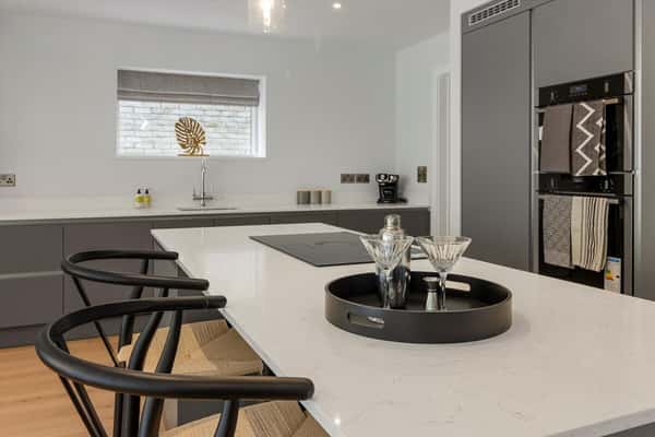 Palace Gardens, Torquay - Image 3