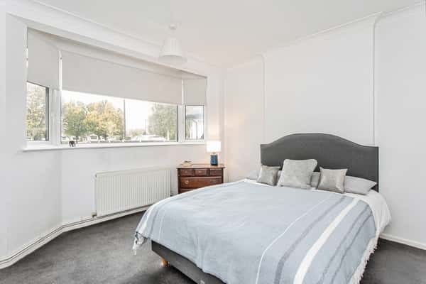 Branscombe Square, Southend On Sea - Image 7