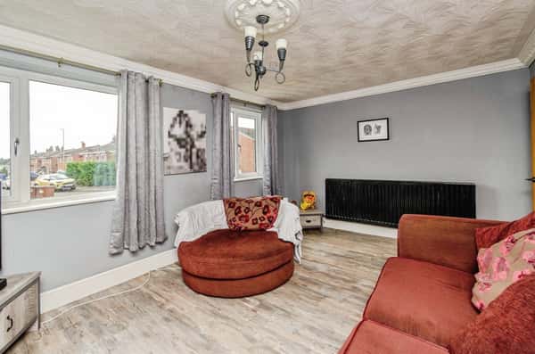 Elmwood Close, Cannock - Image 5