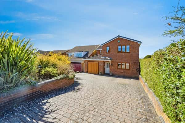 Hayfield Hill, Rugeley - Image 1