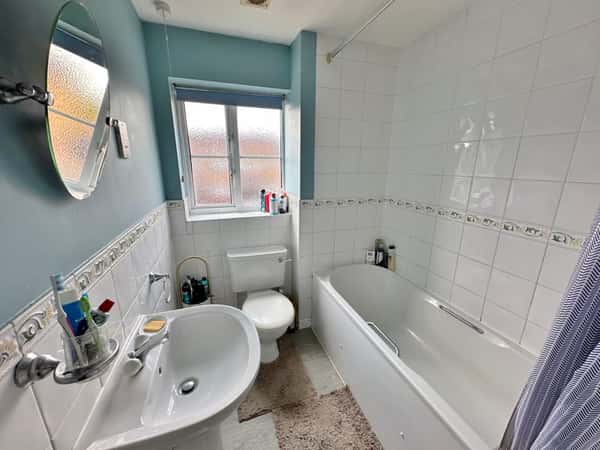 Welling Road, Orsett - Image 7