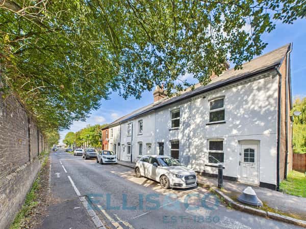 Vale Road, Tonbridge - Image 1