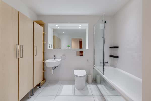 Indescon Square, Canary Wharf - Image 9