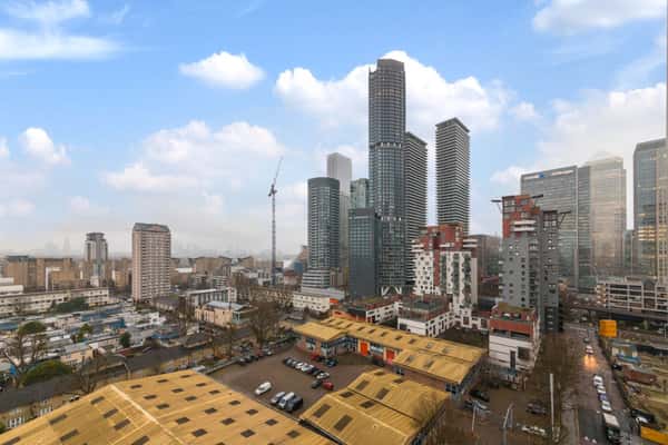 Indescon Square, Canary Wharf - Image 11