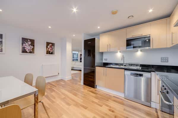 Indescon Square, Canary Wharf - Image 13