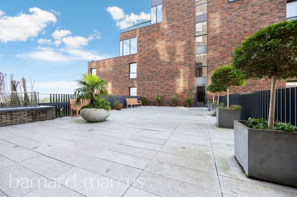 Upper Richmond Road, Putney - Image 3