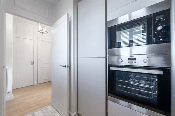 Turner House, St John's Wood - Image 10