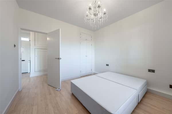 Turner House, St John's Wood - Image 11