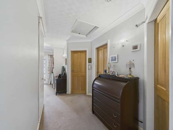 Moorlands, Wickersley - Image 7