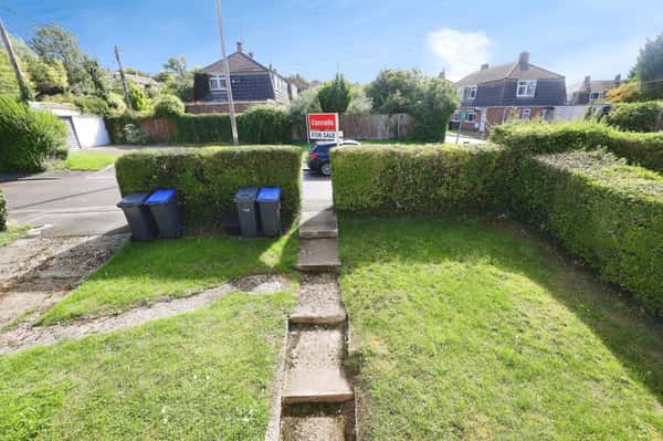 Meadow Road, Salisbury - Image 1