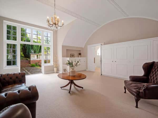 Camp Road, Caterham - Image 3