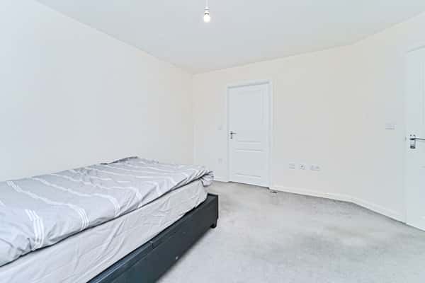 Broad Gauge Way, Wolverhampton - Image 16