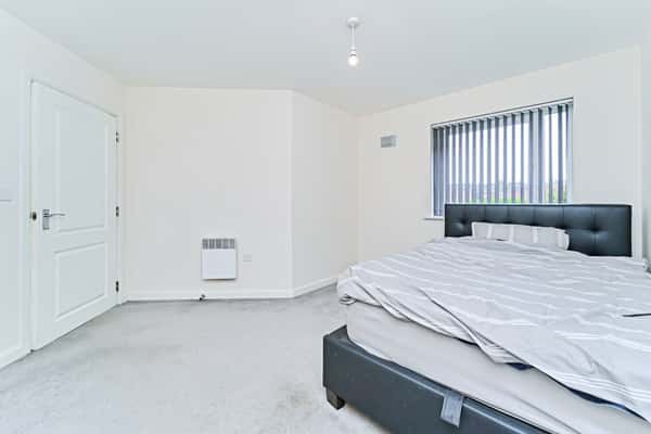 Broad Gauge Way, Wolverhampton - Image 18