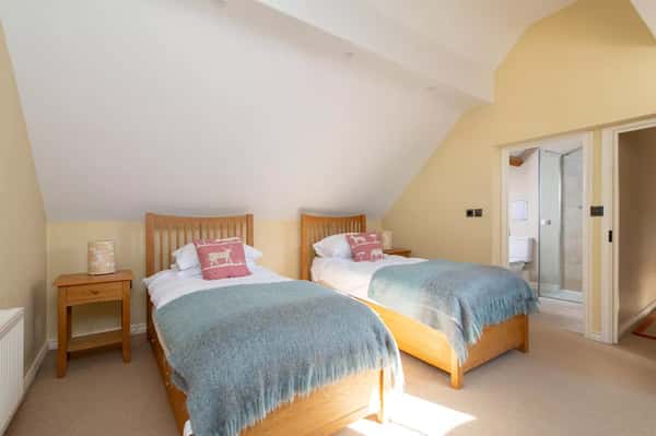 Mill Lane, Worcester - Image 14